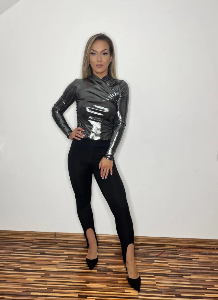 VELIA Body s Laminovaným Efektem